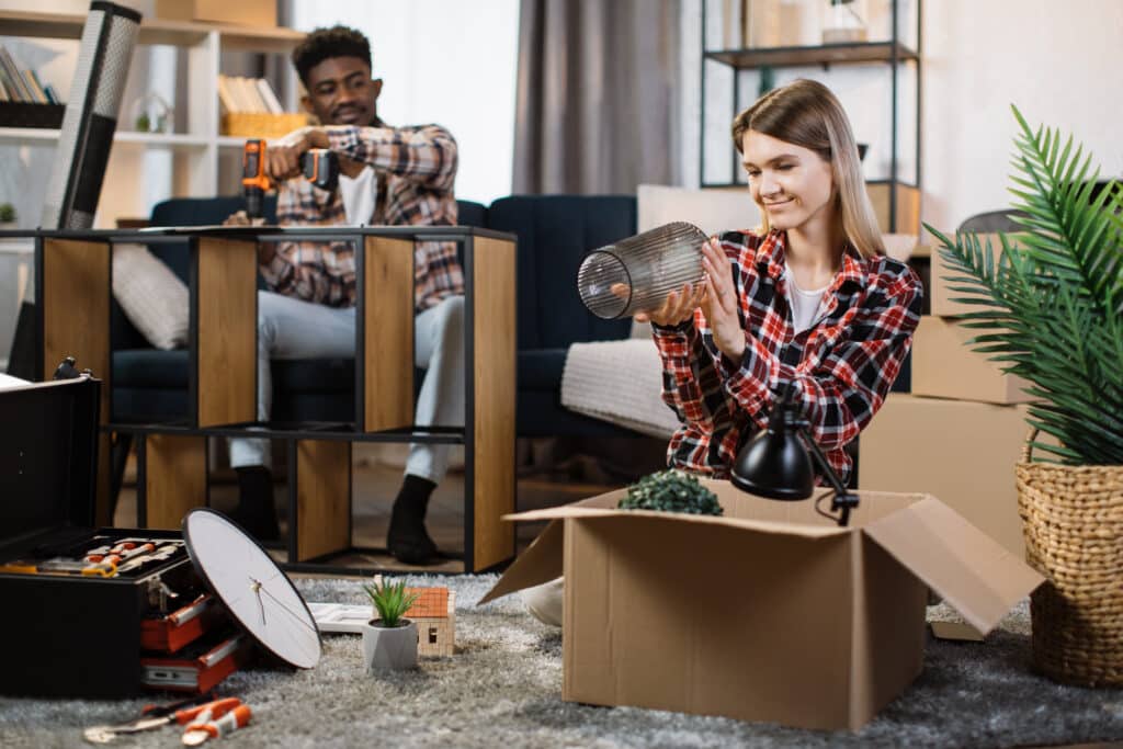 Make Moving Apartments A Breeze: 9 Essential Packing Secrets That Make Apartment Moving Easy